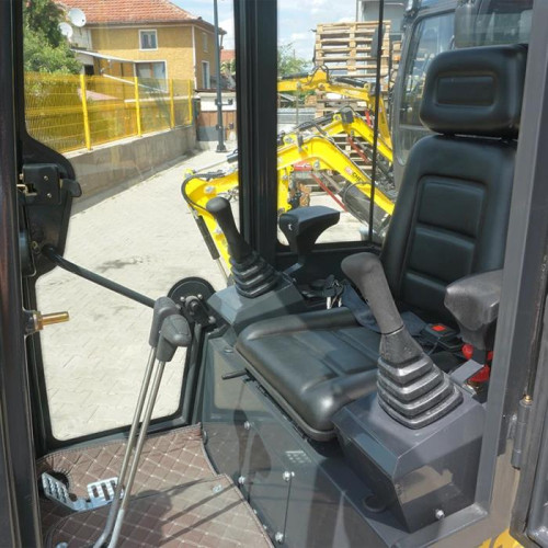 Mini koparka Cimex CHE12RS-CAB