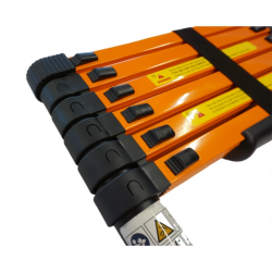 Stalowa drabina teleskopowa 2,6 metra